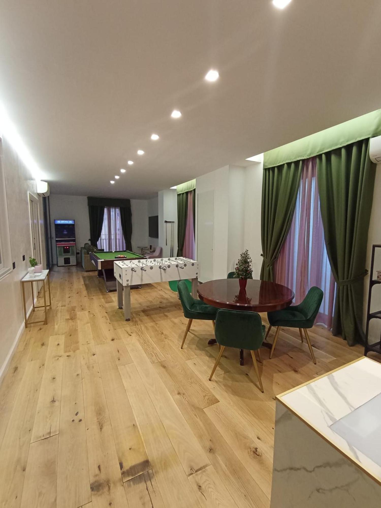 President Plaza Vip Suite Spa By Babylon Stay Naples Extérieur photo