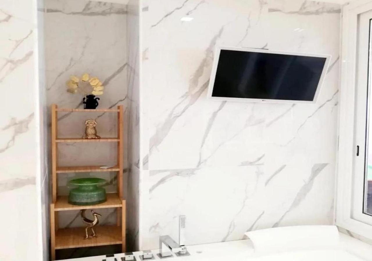President Plaza Vip Suite Spa By Babylon Stay Naples Extérieur photo