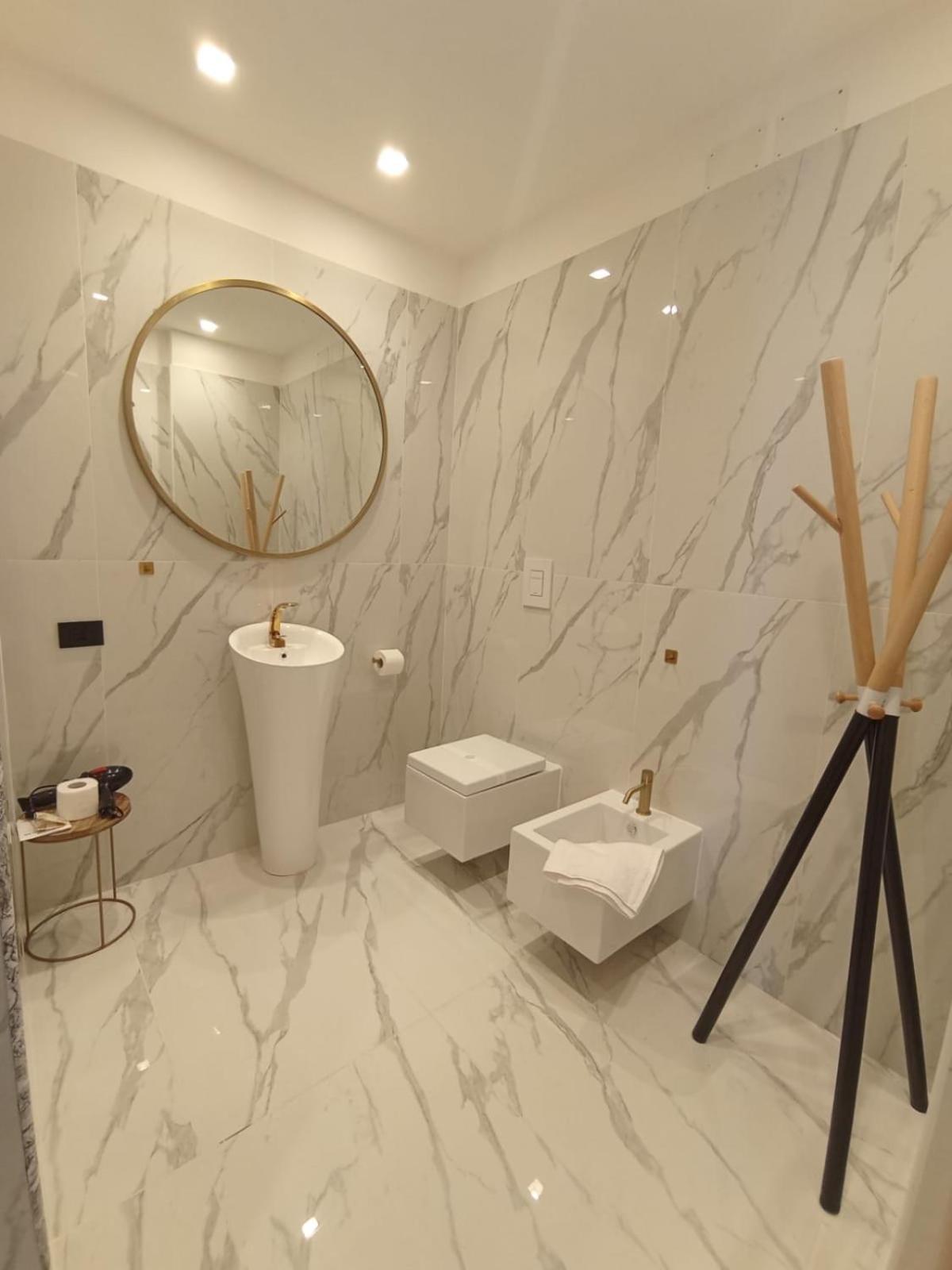 President Plaza Vip Suite Spa By Babylon Stay Naples Extérieur photo