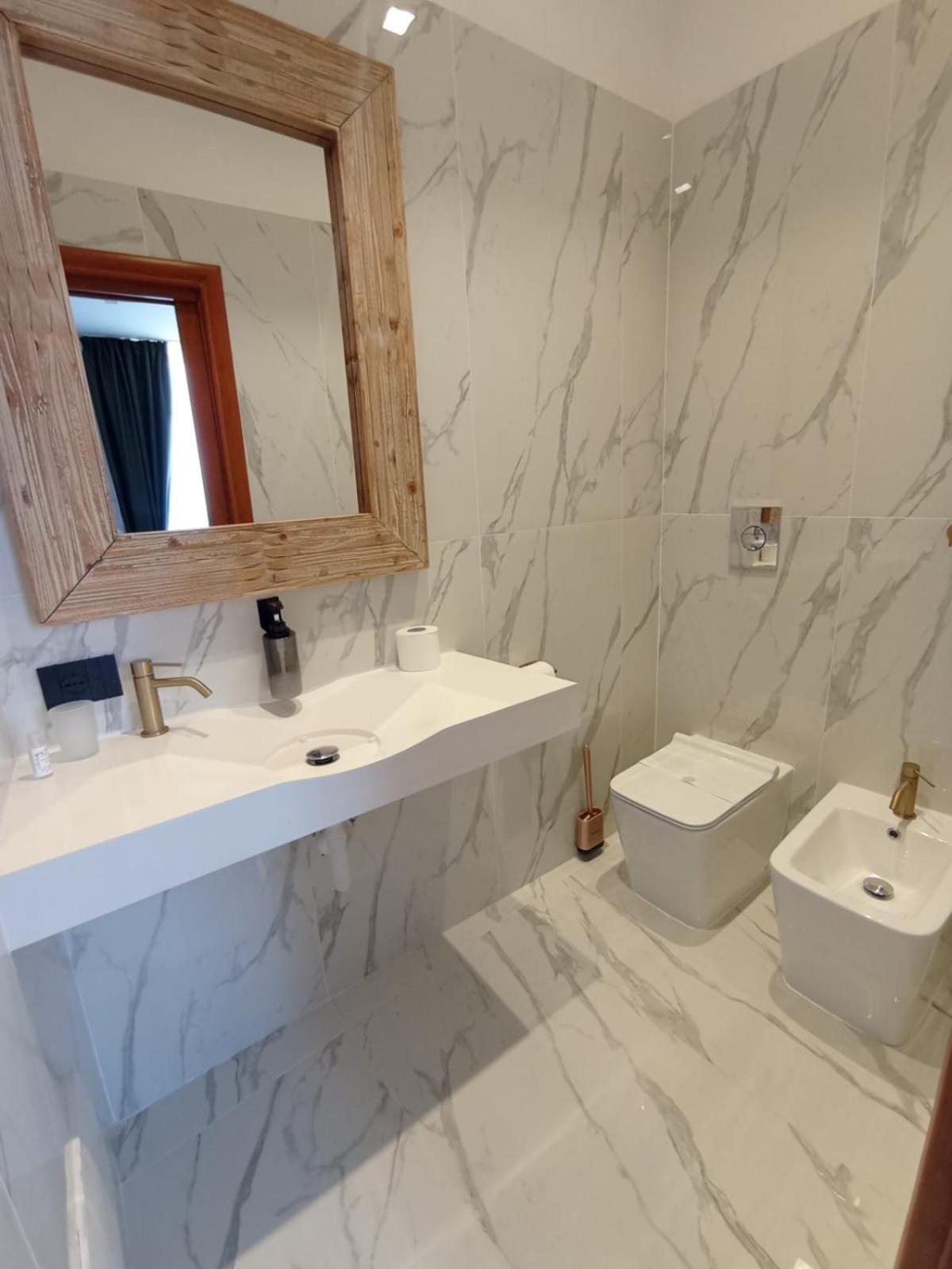 President Plaza Vip Suite Spa By Babylon Stay Naples Extérieur photo